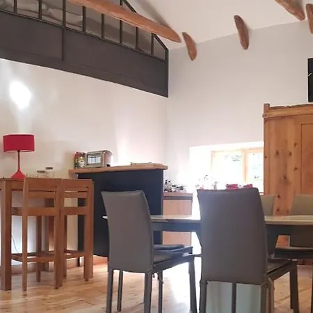 Bed & Breakfast La Framboisine Saint-Etienne-Lardeyrol